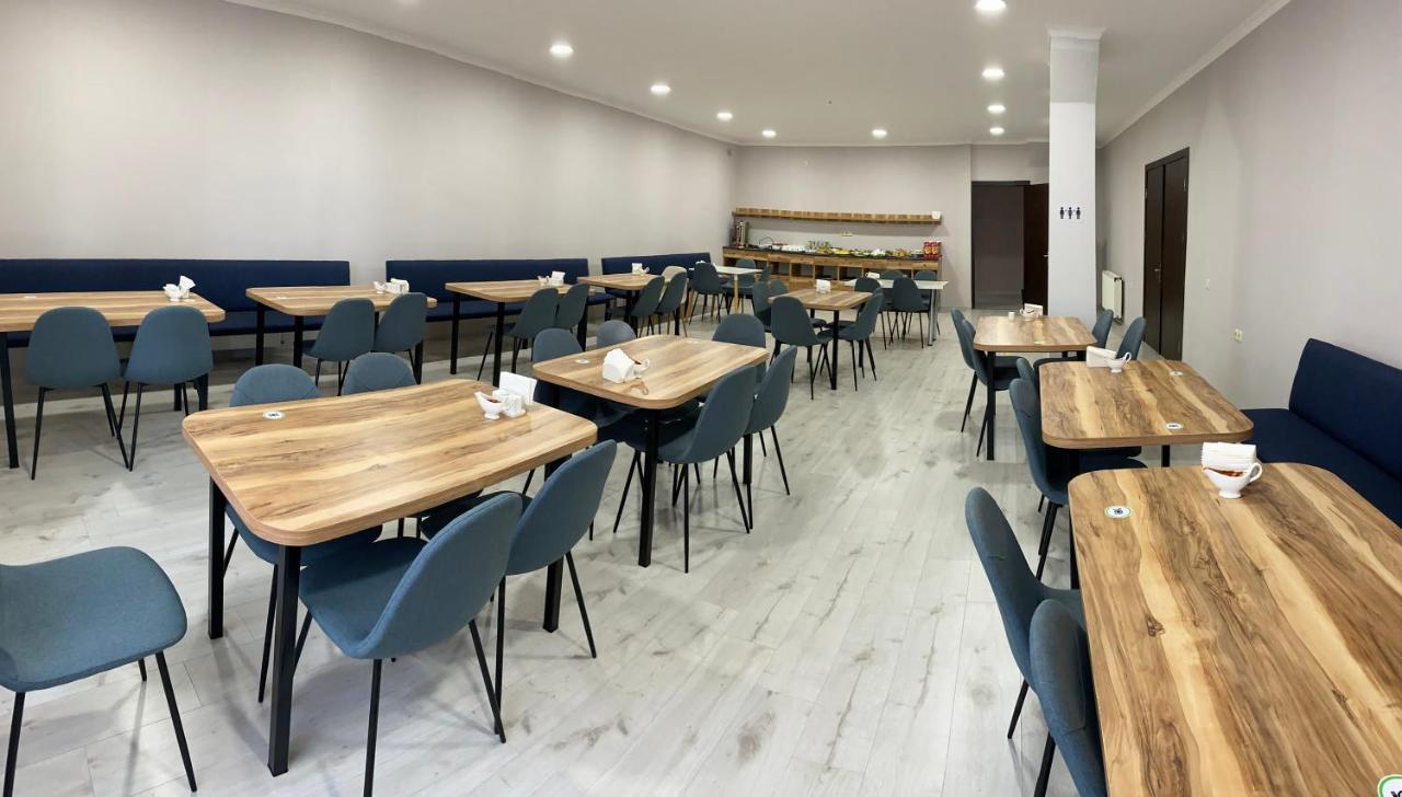 Hotel Sani Kutaisi Esterno foto