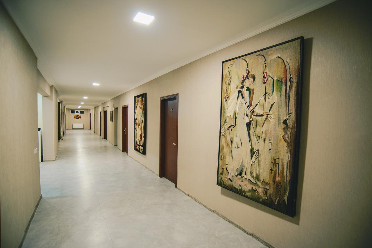 Hotel Sani Kutaisi Esterno foto