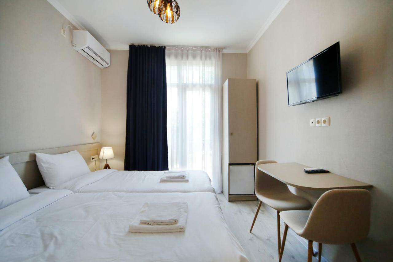 Hotel Sani Kutaisi Esterno foto
