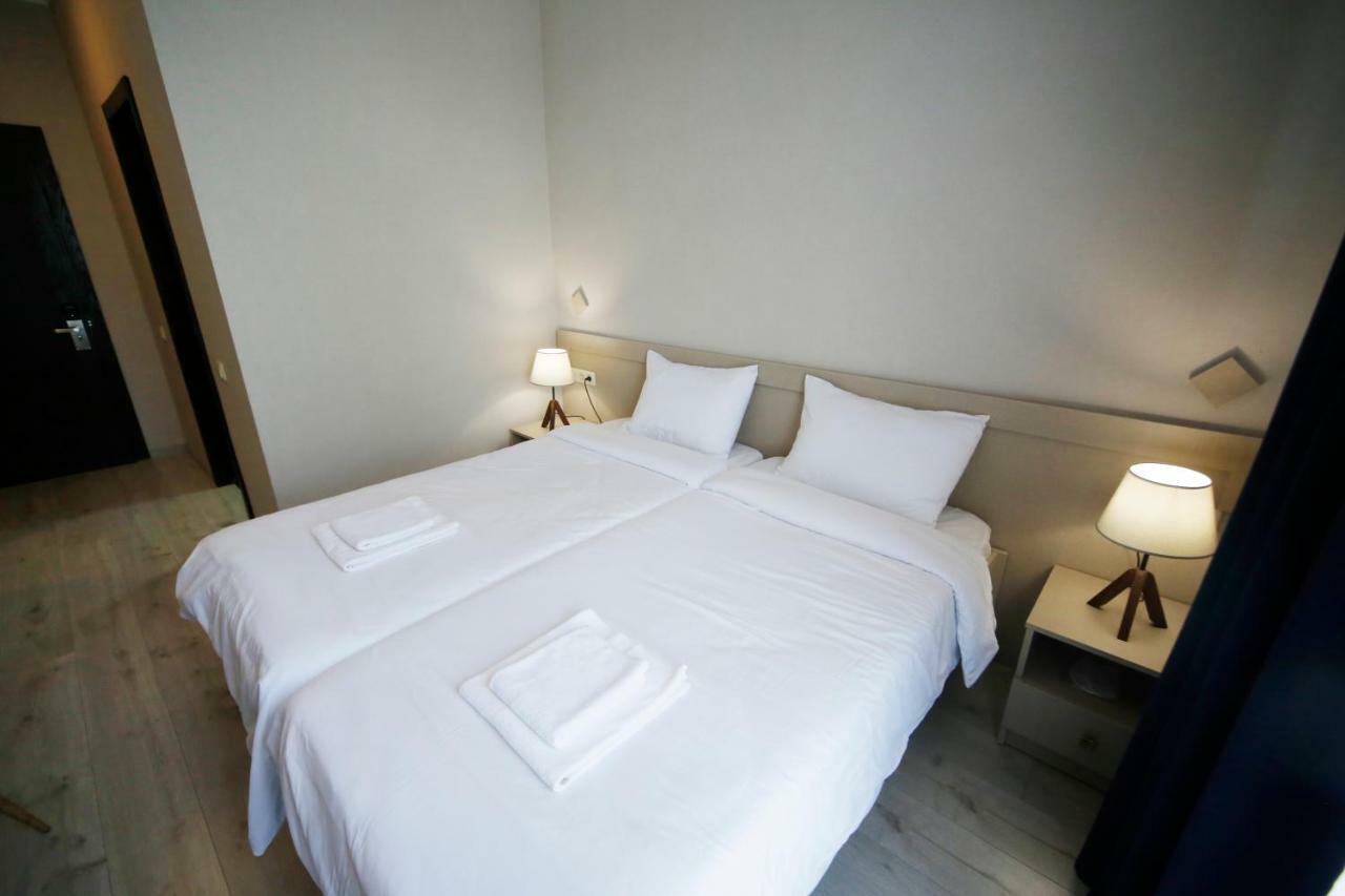 Hotel Sani Kutaisi Esterno foto
